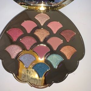 Tarte Eyeshadow Palette